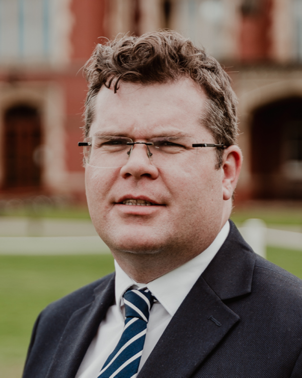 Iwan Lloyd